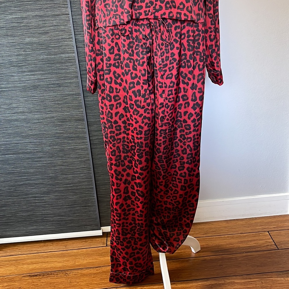 Good American Leopard Lounge/PJ Set - Picture 2 of 7